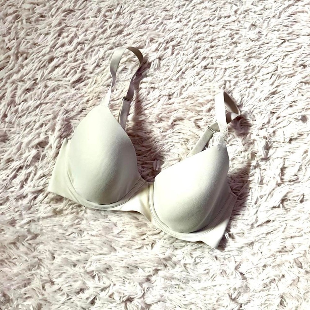 Smoothez by Aerie Soft Molded Cup Silky Comfort Lounge Varsity Bra Womens 32D
